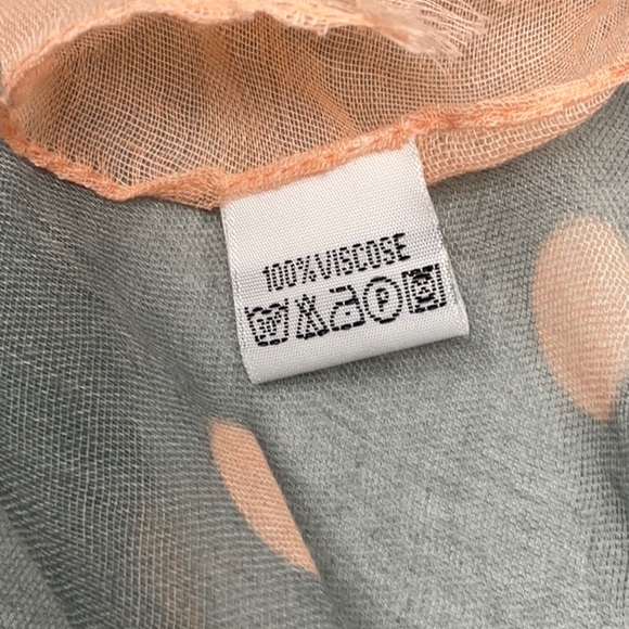 Women’s large chiffon scarf/shawl/wrap - Picture 4 of 5